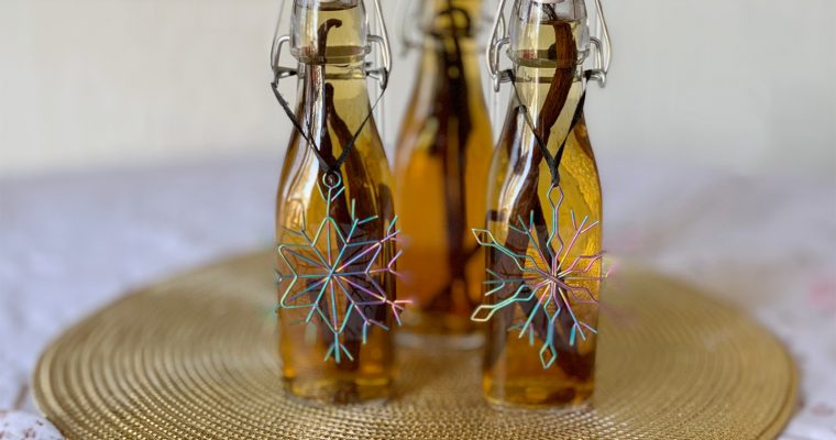 Homemade Vanilla Extract